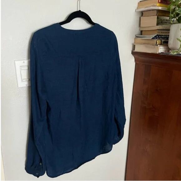 Joie Indigo Blue Roll Tab Popover Top - Picture 7 of 8